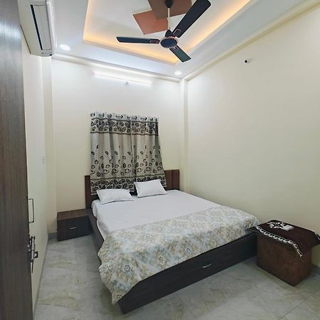 Nandi Homes Homestay Удджайн Екстер'єр фото