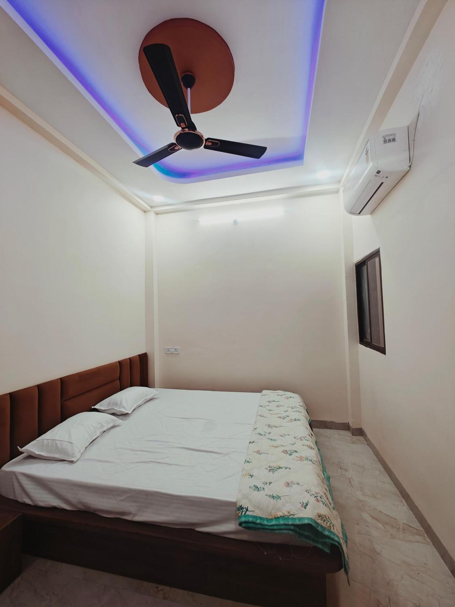Nandi Homes Homestay Удджайн Екстер'єр фото
